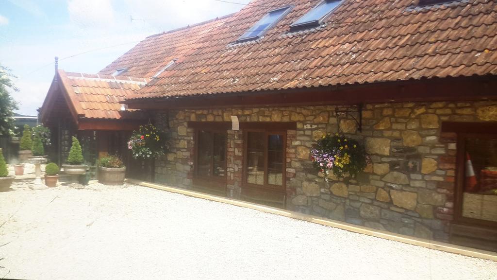 Bridge Farm Guesthouse Rooms Dundry Eksteriør billede